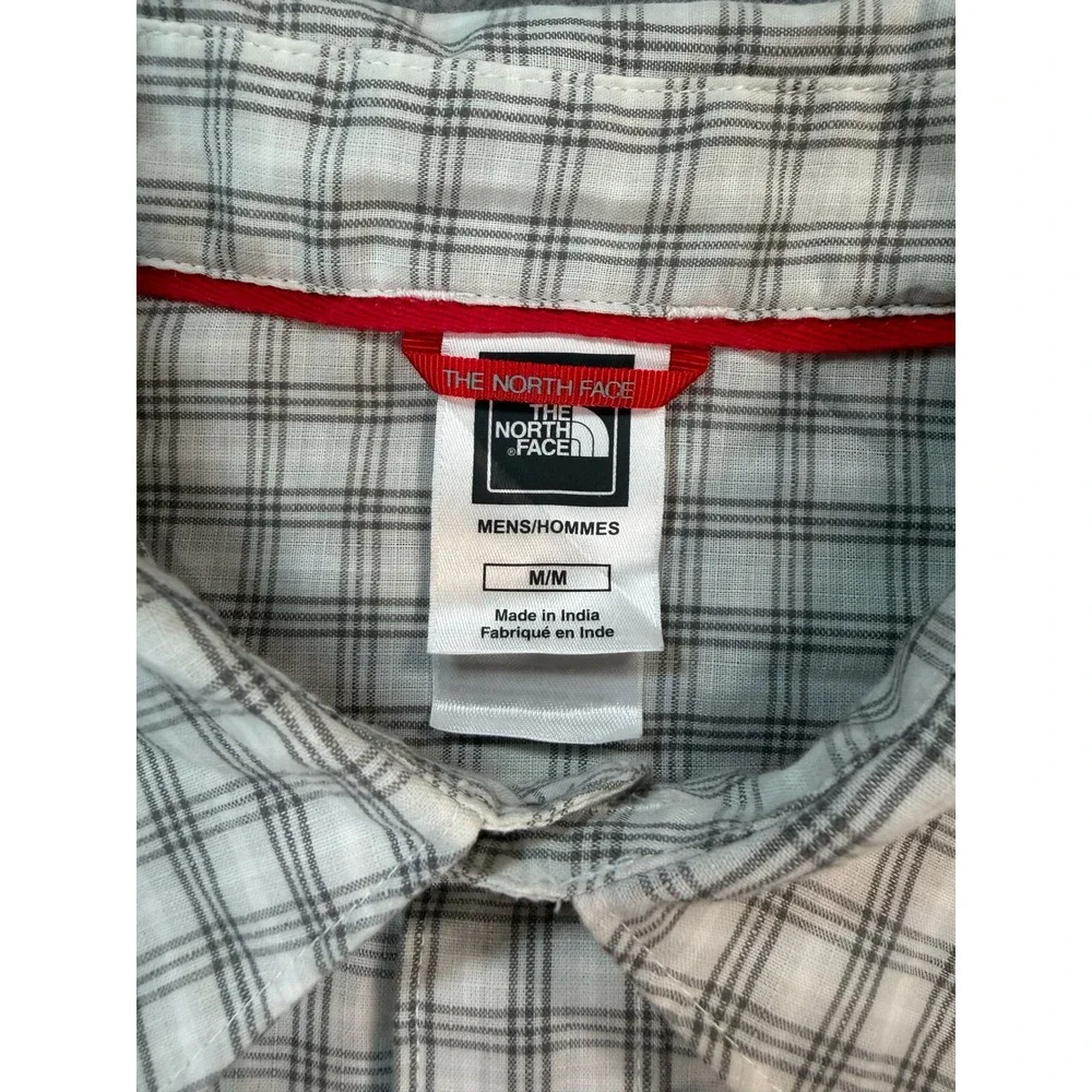 The North Face Mens Gray Plaid Short Sleeve Button Down Hiking Shirt Size Medium